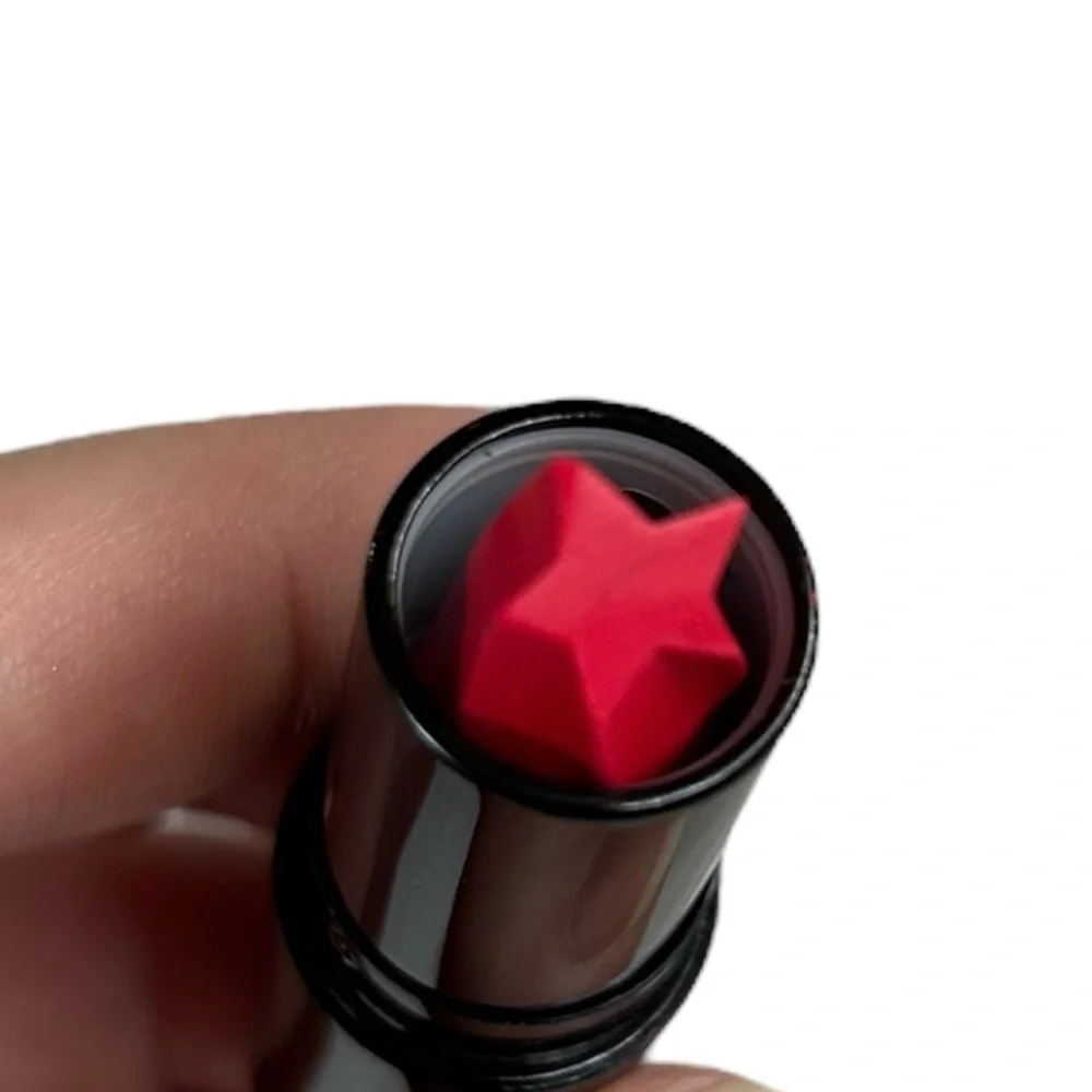 3 Charming Eyes Star Shaped Lipstick Set of 2 Pink/Red Pink K-Beauty Kawaii NWT